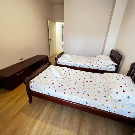 City Centre Apartments Tirana Exteriör bild