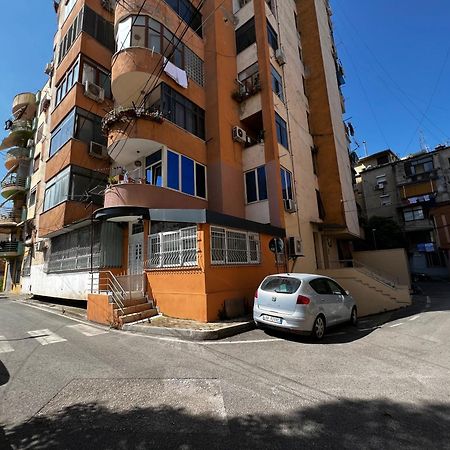 City Centre Apartments Tirana Exteriör bild